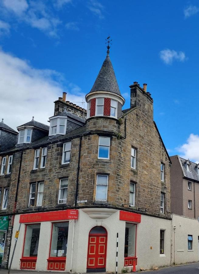 Highland Historical Home In Inverness City Centre מראה חיצוני תמונה