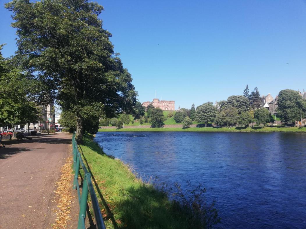 Highland Historical Home In Inverness City Centre מראה חיצוני תמונה
